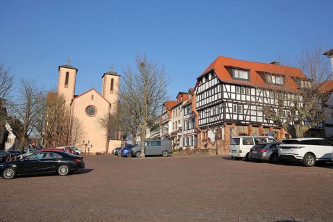 Obermarkt with Romanesque St. Peter's Church, St. Peter's Church and half-timbered house,