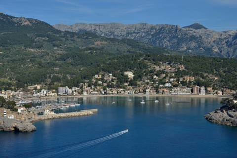 Port of Puerto de Sóller, Majorca, Balearic Islands, Spain, Europe