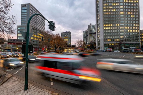 Evening city centre traffic in Essen, large intersection, Bismarck Platz, Hindenburg Strasse, Krupp