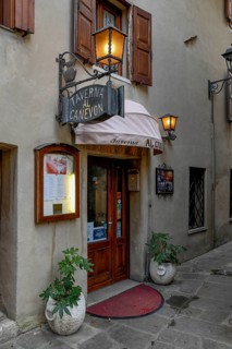 Tavern, Taverna al Canevon in the old town of Grado, Grado Island, Friuli Venezia Giulia Region,