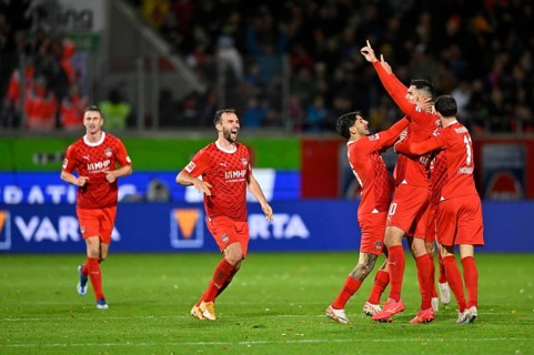 Goal celebration Tim Kleindienst 1. FC Heidenheim 1846 FCH (10) l, Voith-Arena, Heidenheim,