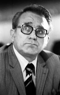 Peace and disarmament are the topics of a conference of the peace movement on 8 December 1974 in