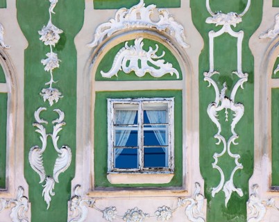 Market square with rococo stucco facades on the town houses, Obernberg am Inn, Innviertel, Upper