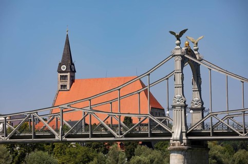 Art Nouveau Salzach Bridge between Oberndorf bei Salzburg and Laufen an der Salzach with Collegiate