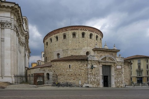 Old Cathedral a Romanesque round temple, Brescia, Province of Brescia, Italy, Europe
