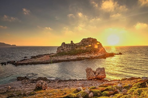 Sunset, Il Faraglione, nselchen, Cala Faraglione, Levanzo, Egadi Islands, Sicily, Italy, Europe