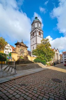 Clothmaker's Gate and late Gothic Church of Our Lady, Old Town, Meißen, Saxony, Germany, Europe