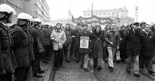 Demonstrations from 1-5 April 1975 in the centre of Hanover, which became traditional under the