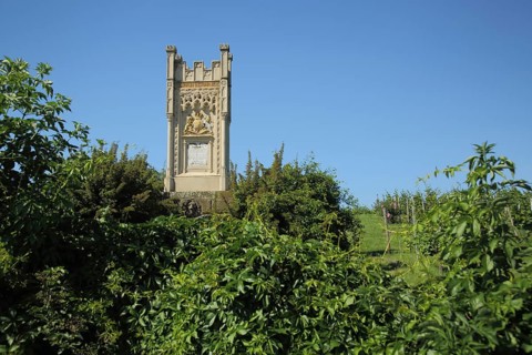 Neo-Gothic Monument to Queen Victoria, Hochheim am Main, Taunus, Hesse, Germany, Europe