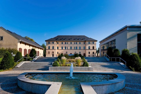 The Daetz Centre uses the building and park of the Lichtenstein castle palace, which is