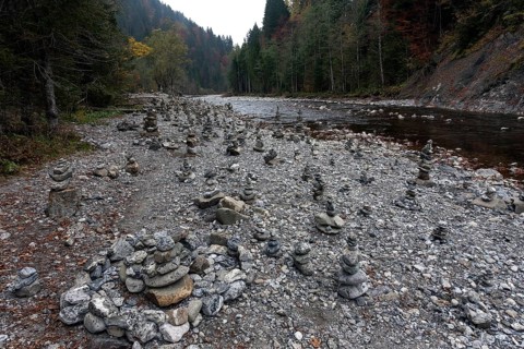 Cairn on the banks of the Breitach, near Oberstdorf, Oberallgäu, Allgäu, Bavaria, Germany, Europe