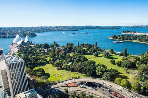 Overlook over Sydney harbour and the opera, Sydney, New South Wales, Australia, Oceania