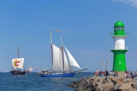 Sailing ships, pier lights, Unterwarnow, Hanse Sail, Warnemünde, Rostock, Mecklenburg-Western