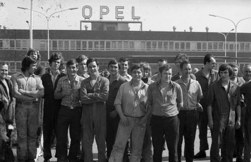 DEU, Germany: The historical slides from the times 80-90s, Bochum. Strike at Opel factory 80s
