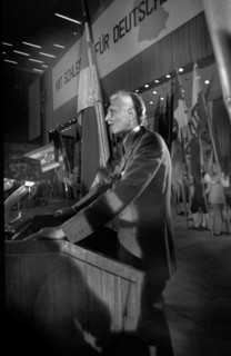 The meeting of the Landsmannschaft Schlesien der Vertriebenenverbaende on 16 May 1975 in the