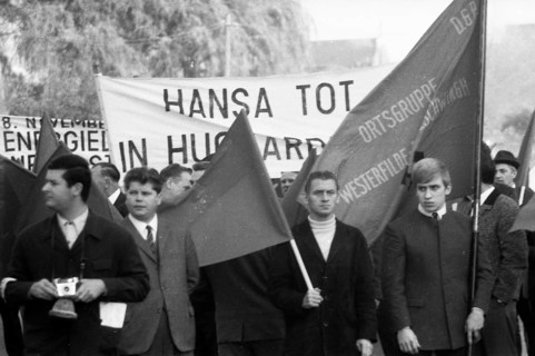A wave of outrage swept the Ruhr area when the Hansa mine was closed, here during demonstrations in