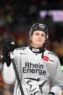PSD Bank Dome, Düsseldorf, North Rhine-Westphalia, Jan-Luca Sennehnn (Koelner Haie, #17), PENNY