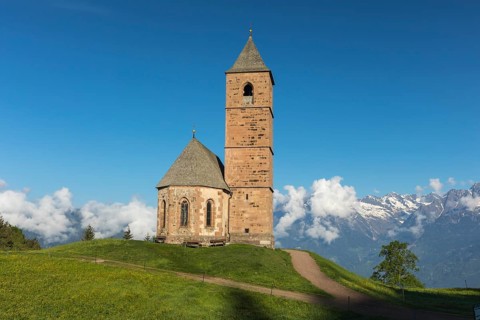 Church St. Kathrein, 39010 Hafling, Italy The church is from the 13 th century