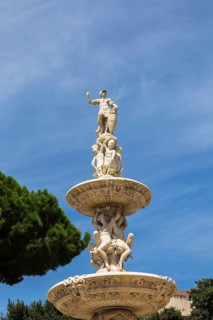 Orion Fountain built in 1553 by Giovanni Angelo Montorsoli at Piazza Del Duomo in late summer,