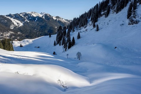 Winter mountain landscape at Roßkopf, Mangfallgebirge, Bavaria, Germany, Europe