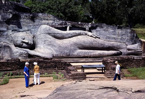 Reclining Buddha of Galvihara in Polonnaruwa, Sri Lanka, Asia 12th century, 1980, Asia
