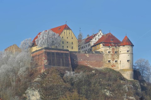Medieval Hellenstein Castle in winter, hoarfrost, snow, frost, mountain, Heidenheim an der Brenz,