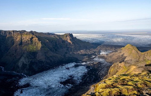 Impressive landscape with mountains and glaciers in the evening light, Huldujökull and Kötlujökull