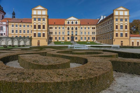 Castle Jaromerice nad Rokytnou is located in Jaromerice nad Rokytnou in Okres Trebic, Czech