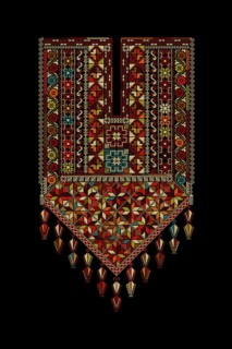 Embroidery vector Tatreez template, Palestinian fashion neck ornament
