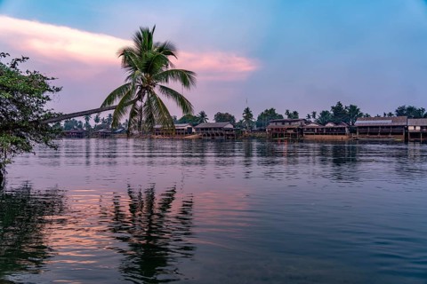 Sunset on the Mekong between Don Det and Don Khon, Si Phan Don, Champasak Province, Laos, Asia