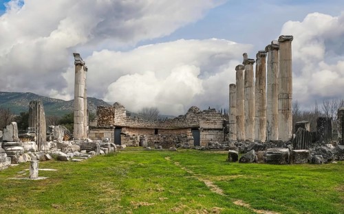Excavation site site of the ancient city of Aphrodisias, Temple of Aphrodite, today's city of