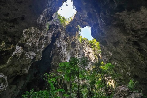 Phraya Nakhon Cave, Hua Hin, Prachuap Khiri Khan Province, Thailand, Asia