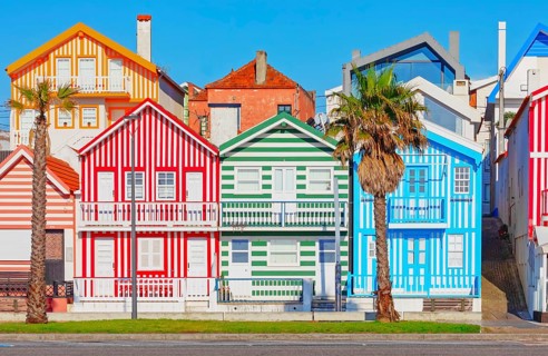 Traditional wooden striped houses, Costa Nova do Prado, Aveiro, Portugal, Europe