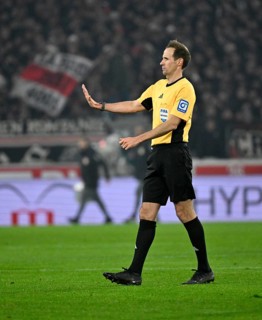Referee Referee Sascha Stegemann Gesture Gesture MHPArena, MHP Arena Stuttgart, Baden-Württemberg,