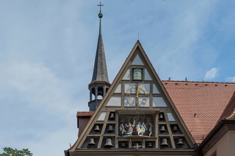 Glockenspiel with running figures at the Bürgerspital, inaugurated in 1956, Würzburg, Lower
