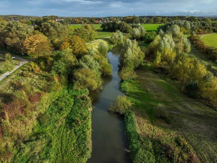 Bergkamen, Ruhr area, North Rhine-Westphalia, Germany, autumn landscape on the Seseke. The