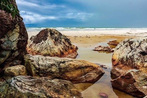 Rocky beach in Serra Grande on the southern coast of Bahia, Serra Grande / Uruçuca, Bahia, Brazil,