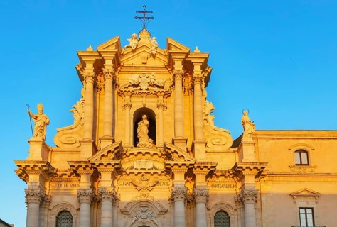 Syracuse Cathedral facade, Ortygia, Syracuse, Sicily, Italy, Europe