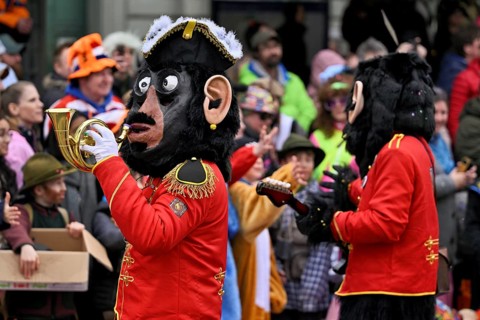 Guggenmusik at the carnival parade of the Wey guild on Rose Monday, Güdismäntig, Lucerne Carnival