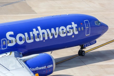 A Boeing 737-8 MAX aircraft of Southwest Airlines with the registration number N8732S at Dallas