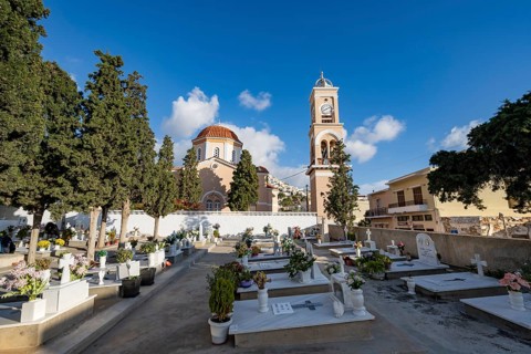 Cemetery and Greek Orthodox church Agioi Taxiarches, Ermoupoli, Syros, Cyclades, Greece, Europe