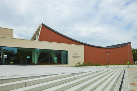 Swimming and diving hall Freiberger Platz