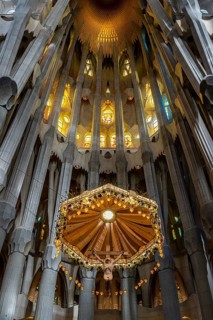 Interior of the Sagrada Família, Church of the Atonement of the Holy Family, architect Antoni