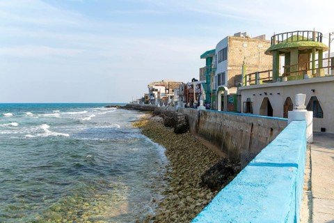 Coastal promenade walkway on east coast of Isla Mujeres, Caribbean Coast, Cancun, Quintana Roo,