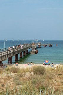 Pier, beach, Göhren, Rügen Island, Mecklenburg-Western Pomerania, Germany, Europe