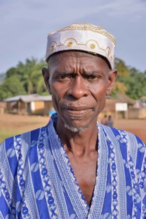 Portrait of a man in Muslim dress, Waiima, Kono District, Sierra Leone, Africa