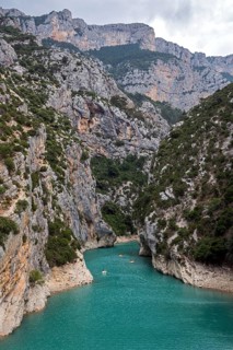 Boats on the Verdon River, entrance to the Verdon Gorge, Gorges du Verdon, Lac de Sainte-Croix,