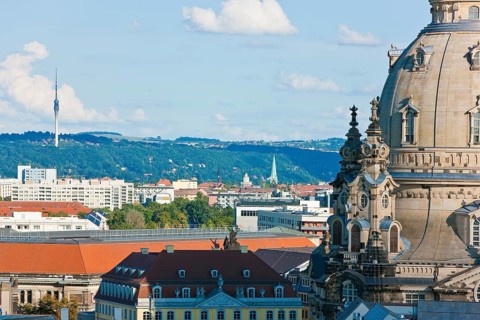 View from the Hausmannsturm to the east of Dresden, with the Church of Our Lady and the slopes of