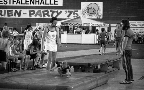 The city of Dortmund organised a children's holiday party in the Dortmund Westfalenhalle here on 05