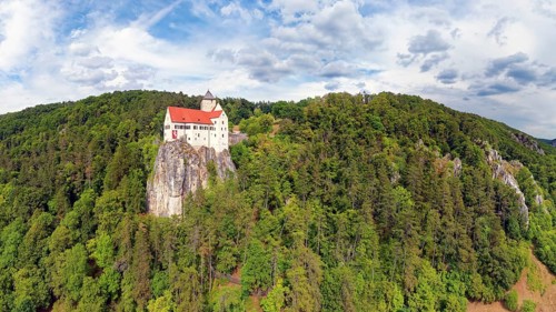 Prunn Castle, hilltop castle, first mentioned in 1037, stands on steep limestone cliff on